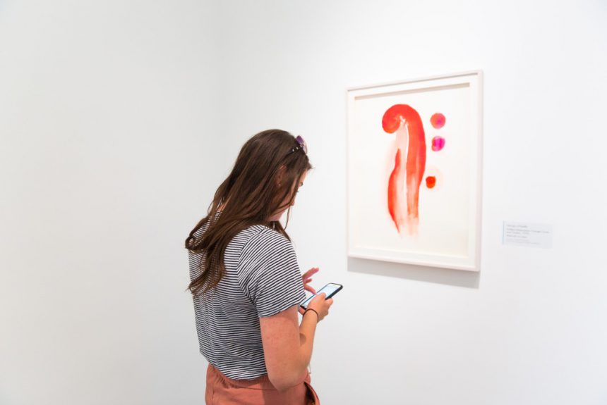 jaGMYN_t20_QQjBRE ¿Cómo debería ser una galería de arte?